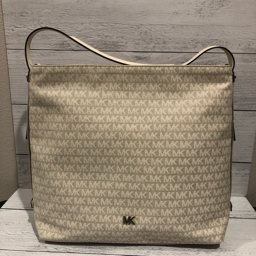 Michael Kors MK white hobo bag NWOT